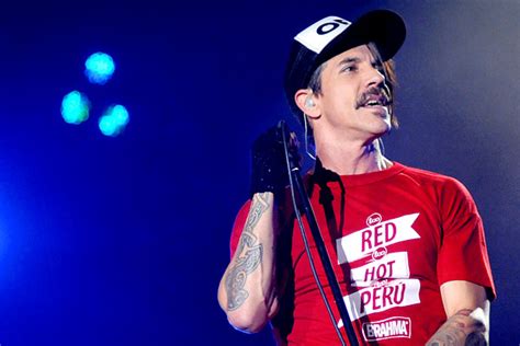 Hospitalizan De Urgencia Al Líder De Los Red Hot Chili Peppers