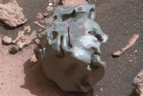 Egg Rock Meteorite Discovered On Mars By Curiosity Rover Huffpost