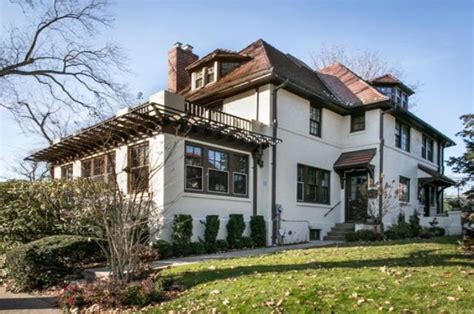 See It Forest Hills Mansion On Sale For Over 3m Blends