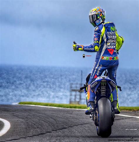 File Valentino Rossi 46 Free Hd Wallpaper Wallpapers Collection