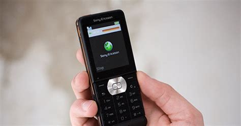 Review Sony Ericsson W350 Wired