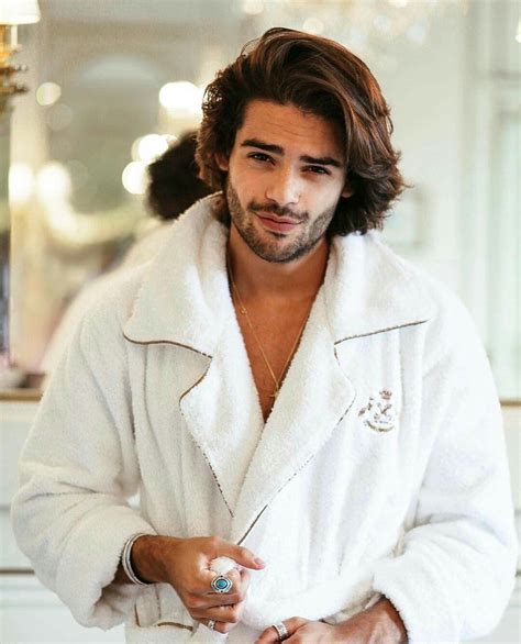 Pin By Mrigendra Bhanu On Renan Long Hair Styles Men Mens Hairstyles With Beard Hair And