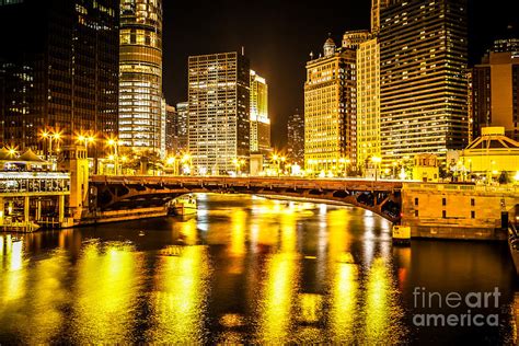 Picture Of Chicago At Night With State Street Bridge