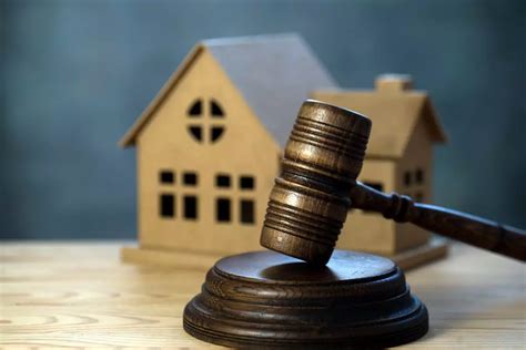 Buying A House At Auction What To Know Hoa