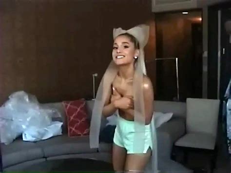 Ariana Grande Nude Leaked Pics And Porn Video 2020 Update