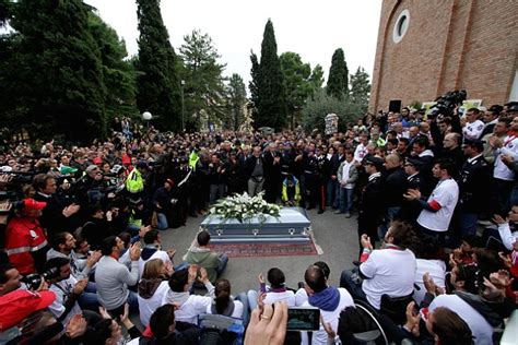 Marco Simoncelli Funeral Thousands Pay Their Respects To Motogp Star