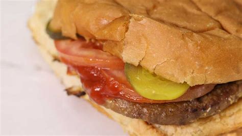Man Discovers Fingernail Inside Burger While Eating At Fast Food Restaurant