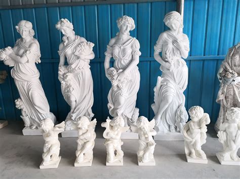 White Marble Sculptures In 2020 Marble Sculpture Sculptures Marble