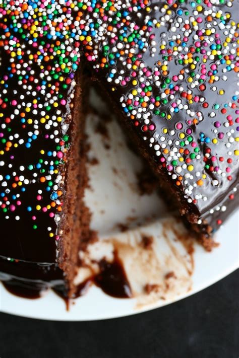 There is no oil needed for this chocolate cake! hot mess chocolate cake | Low calorie desserts chocolate, Desserts, Yummy cakes