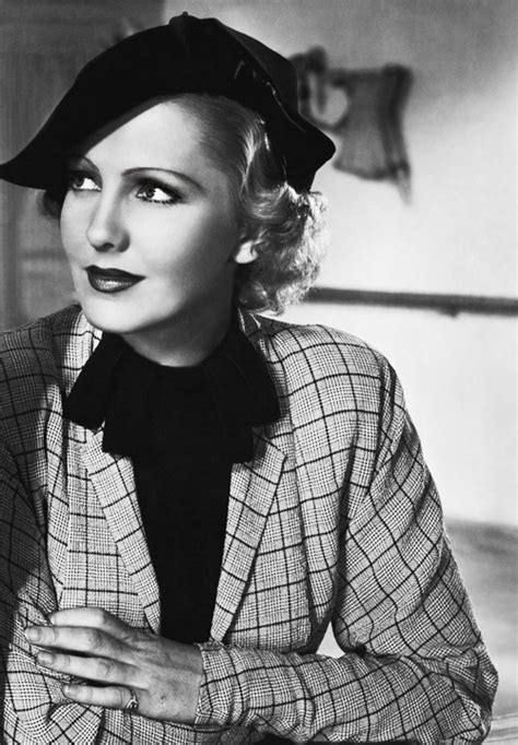 Pin By Elizabeth Ayala On Actors From Another Era Jean Arthur