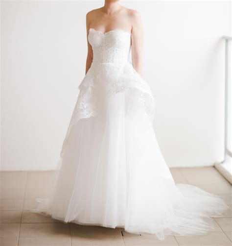 Monique Lhuillier Azure Used Wedding Dress Save 69 Stillwhite