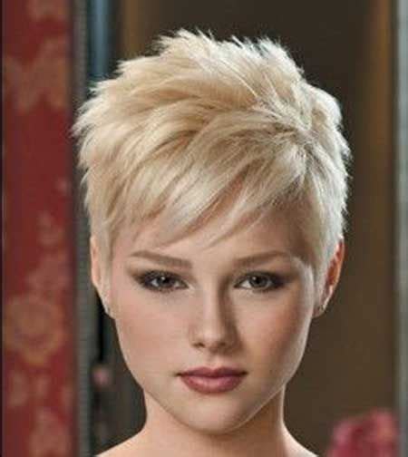 Love The Well Defined Layering Here Short Messy Rebellious Blonde