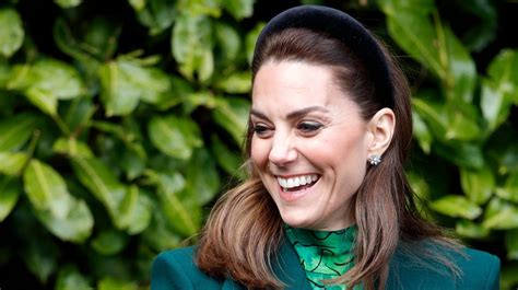 Kate Middletons New Haircut Turns Heads On Ireland Trip Huffpost Canada Life