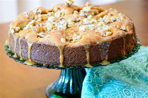 Salted Caramel Apple Cake With Toasted Walnuts Grumpys Honeybunch