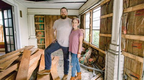 Lansing Area Small Towns Vie For Hgtv Home Town Takeover
