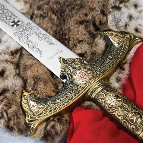 Knights Templar Long Sword And Wall Plaque Knives And Swords