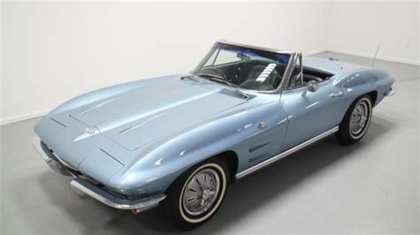 Seller Of Classic Cars 1964 Chevrolet Corvette Silver Blue Code 912