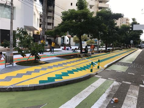 Urbanismo Táctico La Colorida Apuesta De Movilidad En La Avenida