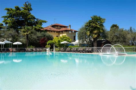 Hotel Villa Maria Desenzano Lake Garda Italy Summer Holidays