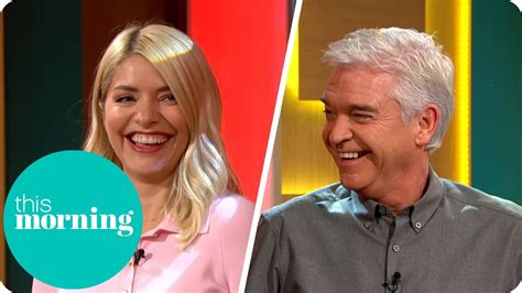 Phillip And Holly Reveal This Mornings Huge Christmas Surprise This Morning Youtube
