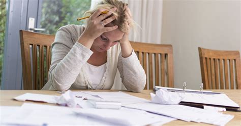 7 steps to get rid of your financial stress once and for all
