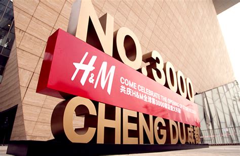 H&m online international women's day sale womenswear and divided collection 20% off valid until 9 march 2021. H&M Opens Its 3000th Store in Chengdu, China