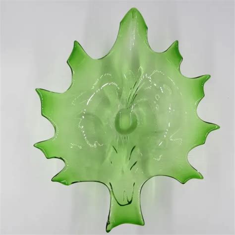 Rare Vintage Large And Heavy Hand Blown Art Glass Green Maple Leaf