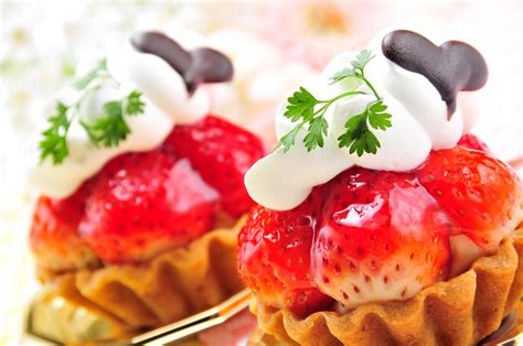 Download Dessert Strawberry Food Sweets 4k Ultra Hd Wallpaper