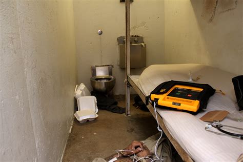 The Deadly Consequences Of Solitary With A Cellmate The Marshall Project