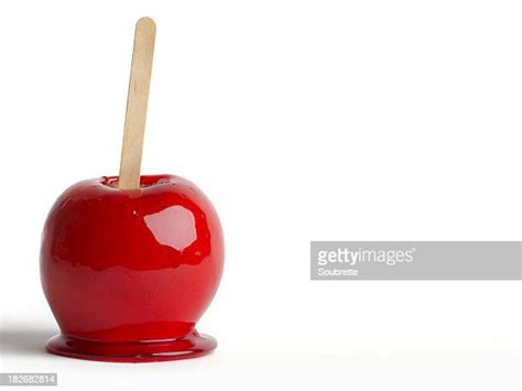 Red Candy Apples Foto E Immagini Stock Getty Images