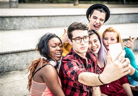 Lenobles Media Sales Insights Who Are Gen Z And Why Do You Need To