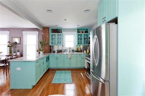 This amount will depend upon how well the paint covers your current finish. Turquoise Kitchen Cabinets for Any Kitchen Styles - HomesFeed