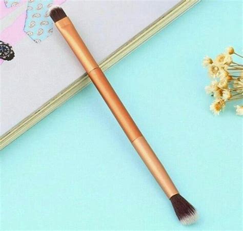 Makeup Brushes 101 12 Must Have Makeup Brushes And Their