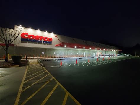 Behold, the "Secret Costco!" Open at 7am and getting a few items took a