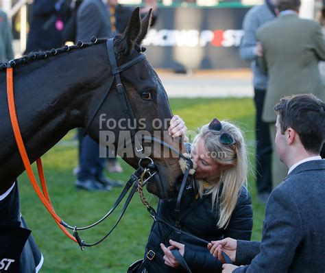 Lalor And Kayley Woollacott 181118 63 Horse Racing Photography