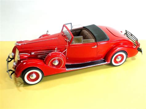 Model Building Packard 12 Cylinder Coup 1937 Scale 116
