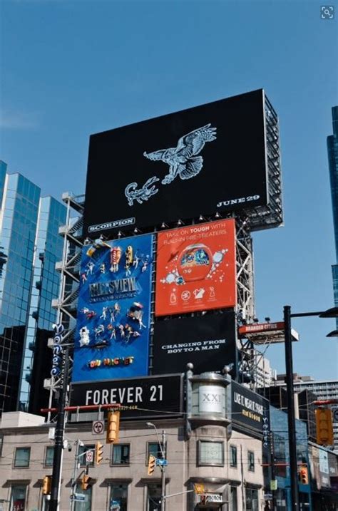 Drakes Billboards Are Back Paper