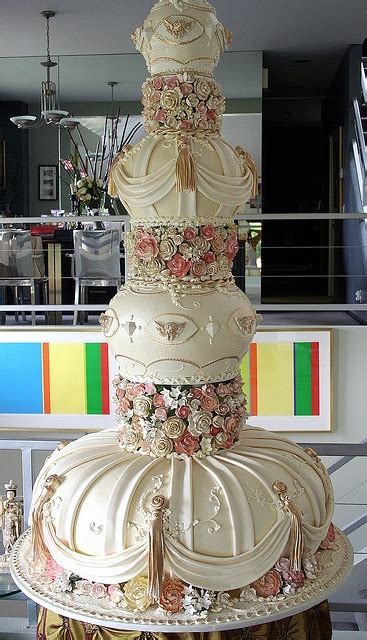 fabulous wedding cakes photo