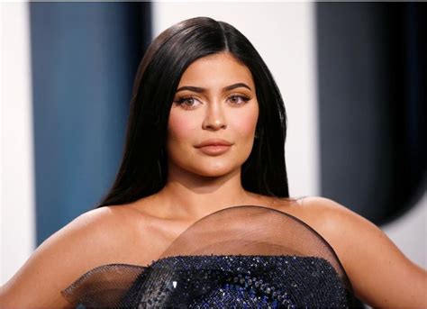 Kylie Jenner Is Not A Billionaire Forbes Magazine Now Says