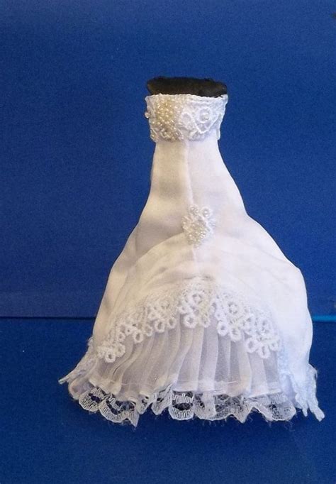 81 best images about miniature wedding dresses on pinterest dollhouse miniatures gowns and brides