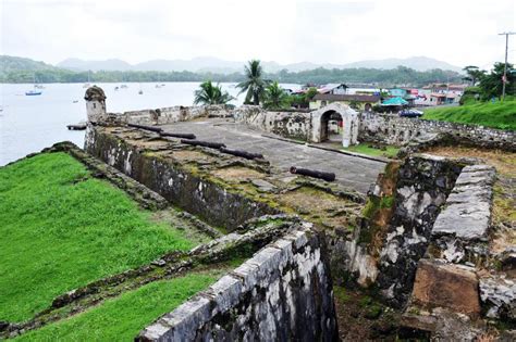 Las Fortificaciones De Portobelo Y San Lorenzo