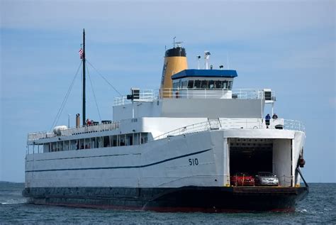 Cross Island Ferry - New London to Orient Point | Long island ny, North ...