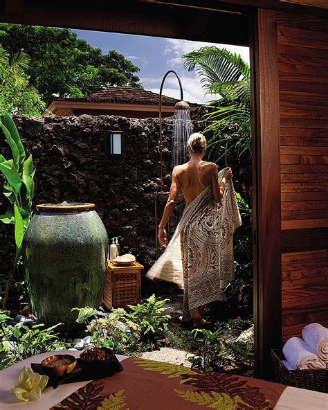 Four Seasons Resort Hualalai Awarded Five Stars By Forbes Travel Guide