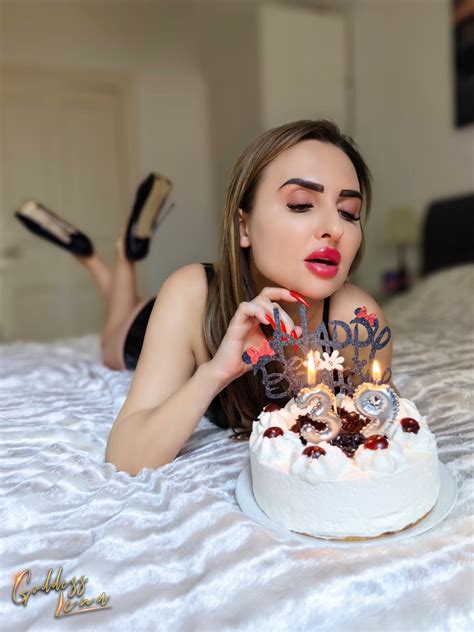 Tw Pornstars Pic Goddess Lena Twitter My Birthday April I M Taking A Much Needed