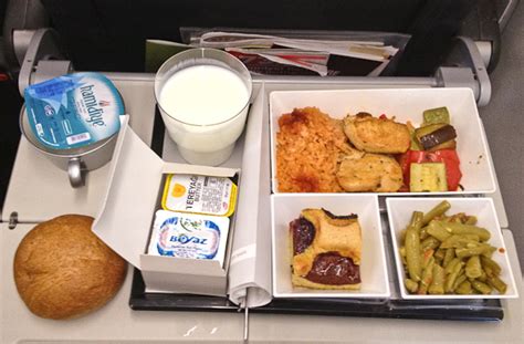 Their crew were kind and professional and. The Halal Chicken on Turkish Airlines | Havayolu 101