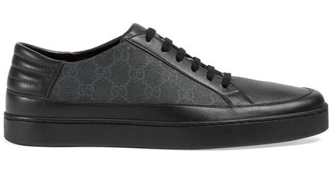 Gucci Canvas Mens Common Gg Supreme Low Top Sneakers In Black For Men