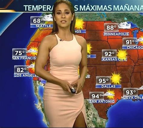 Pin By Sexy Celebs On Jackie Guerrido Hottest Weather Girls Girls