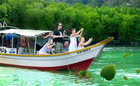 So pack your sunnies and your favourite thongs. 3D2N Langkawi Island Hopping Tour Package (Promotion ...