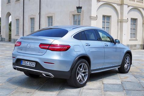 First Look 2017 Mercedes Benz Glc 300 4matic Coupe Autotraderca