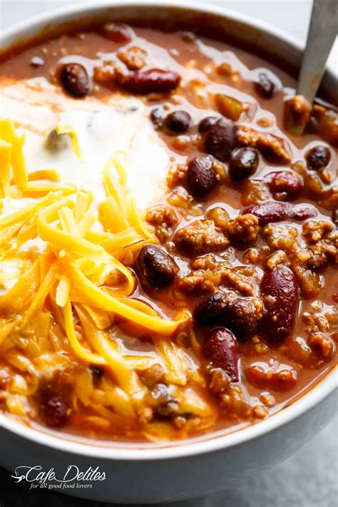 It is just as yummy without the beef and tomato sauce. The BEST Beef Chili recipe ready in under 30 minutes! Full of ground beef, beans and seasonings ...